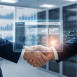 ブログ売買（サイトM&A）の取引成立を表すビジネスマンの握手と、ウェブサイトの分析データ画面